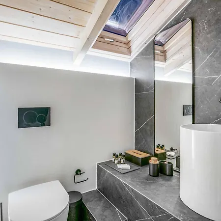 Earth Villa